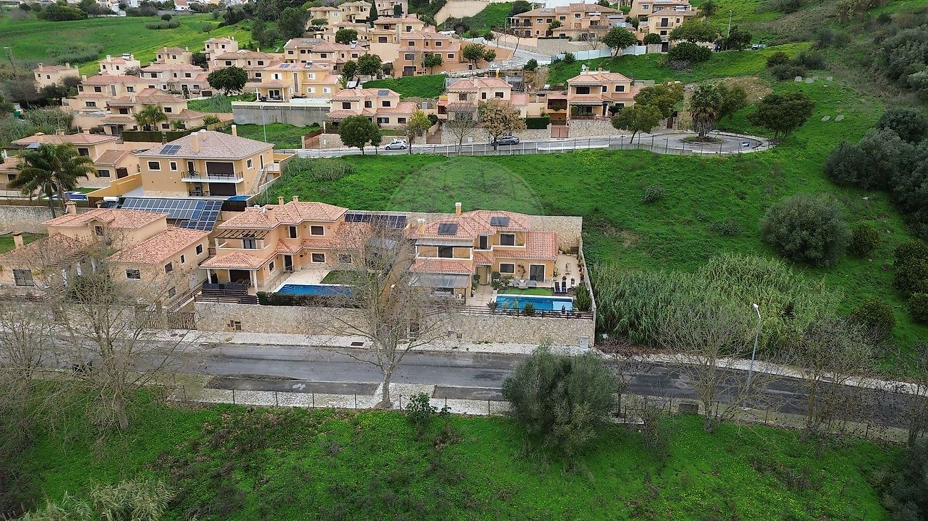 Terreno à venda em Vila Franca de Xira