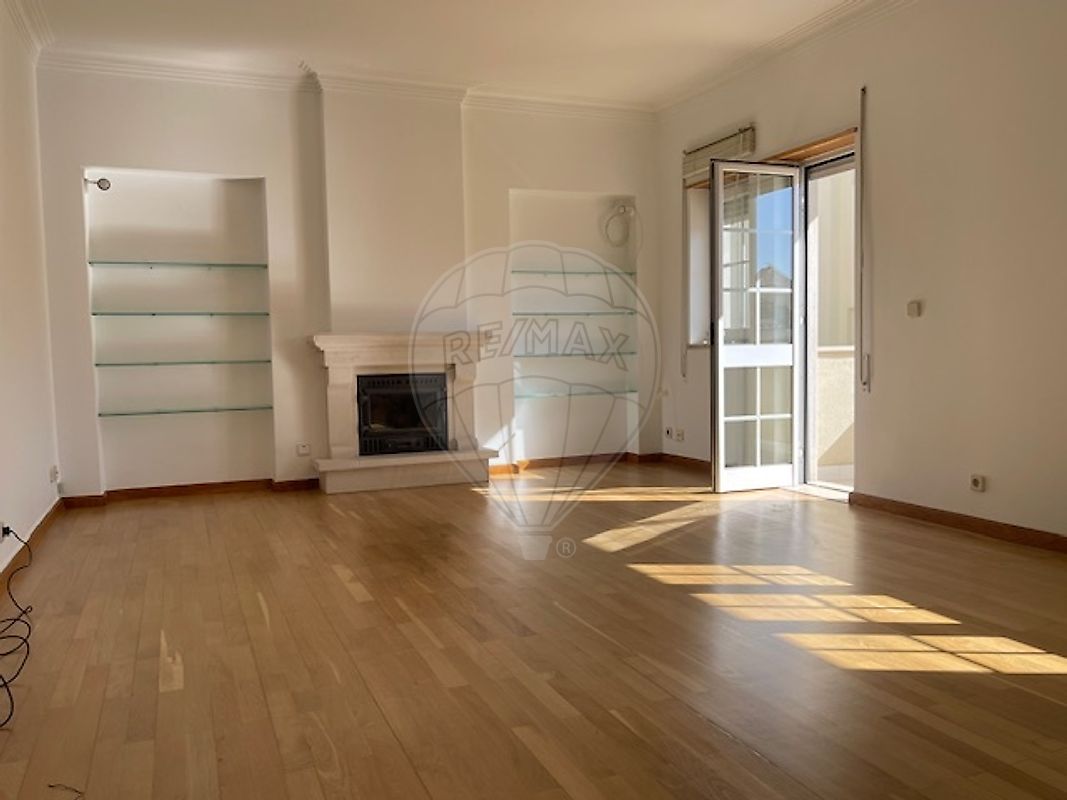 Apartamento T3 à venda em Lisboa