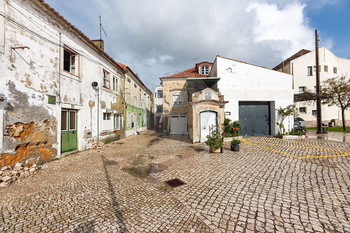 Prédio à venda em Seixal