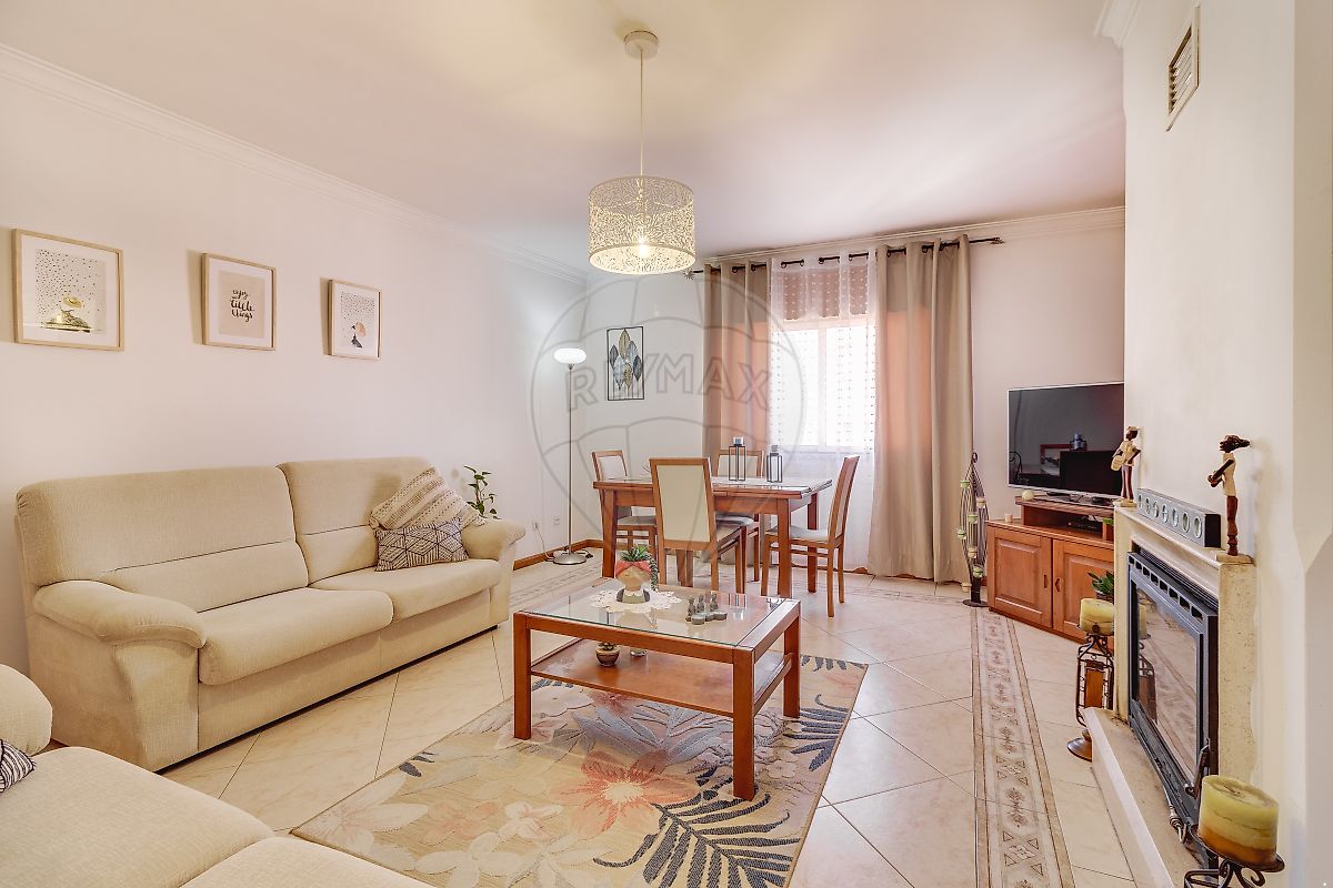 Apartamento T2 à venda em Sintra