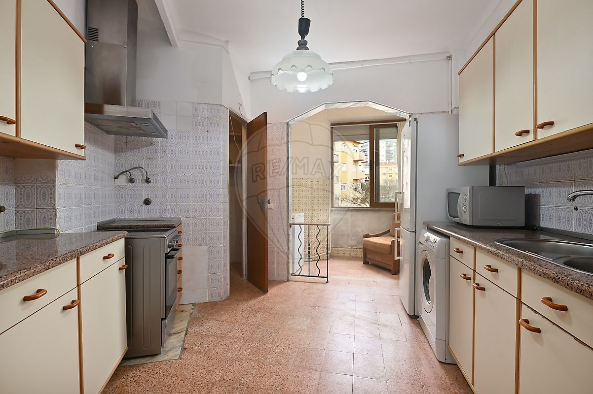 Apartamento T1 à venda em Oeiras