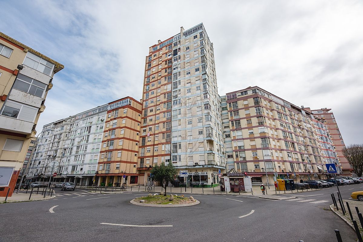 Apartamento T2 à venda em Amadora