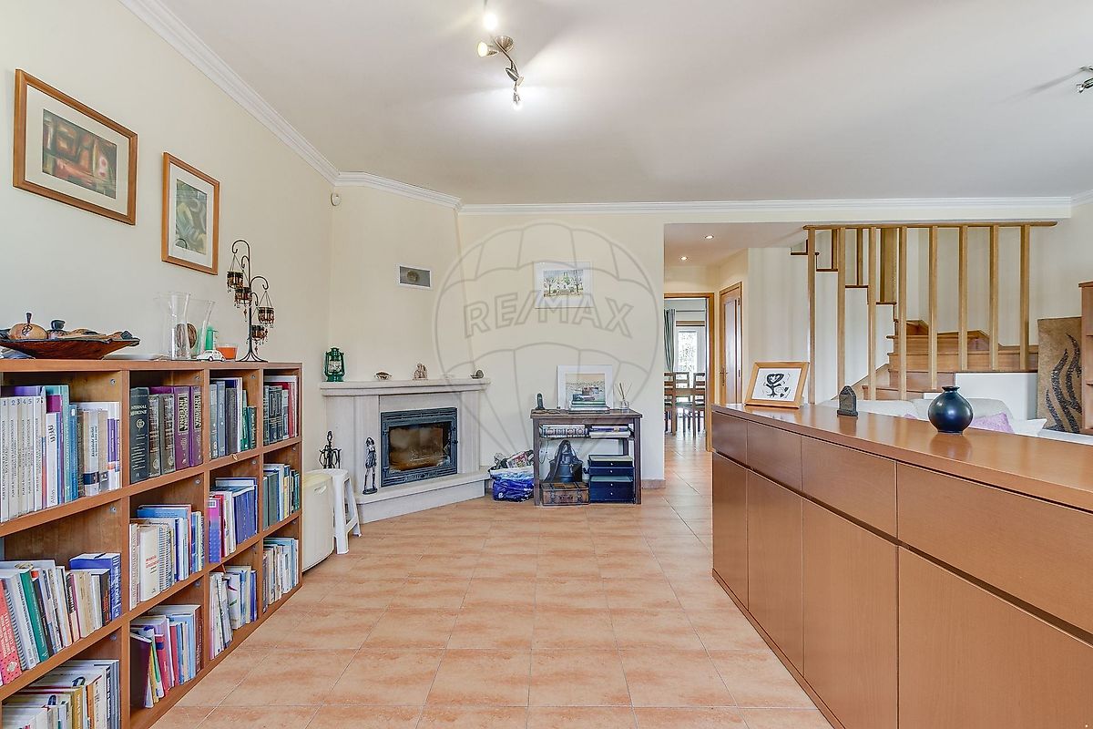 Moradia T3 à venda em Lourinhã