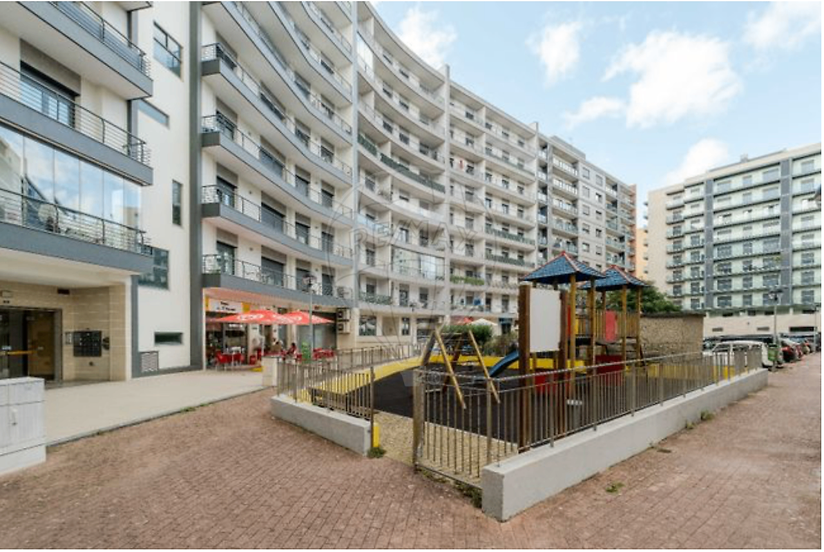 Apartamento T3 à venda em Odivelas