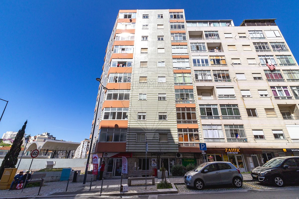 Apartamento T3 à venda em Sintra