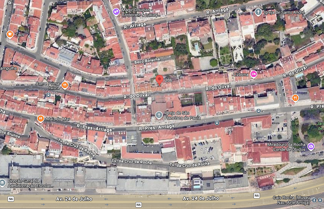 Prédio à venda em Lisboa