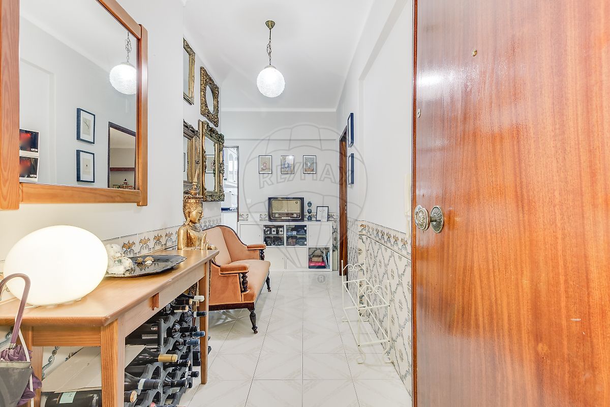 Apartamento T2 à venda em Odivelas