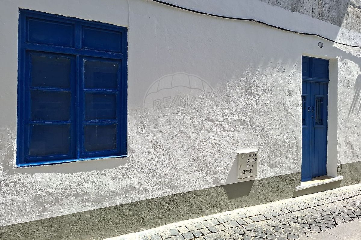 Apartamento T2 em Beja (Santiago Maior e São João Baptista), €135.000