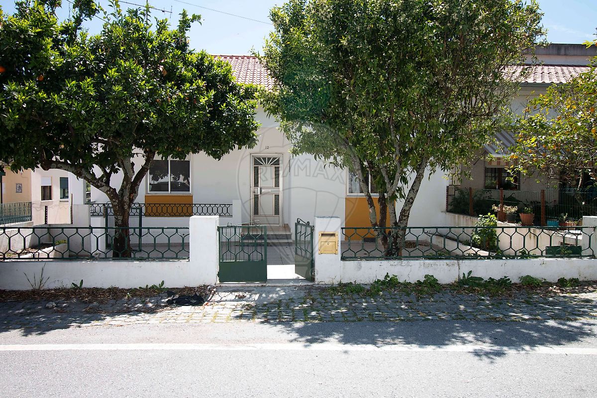 Moradia - Ribeira de Nisa e Carreiras, Portalegre, Portalegre