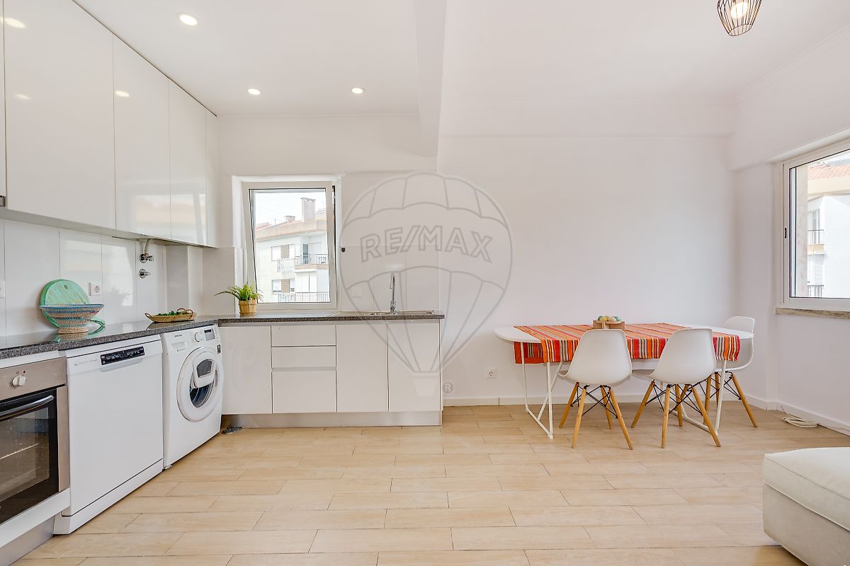 Apartamento - Sacavém e Prior Velho, Loures, Lisboa