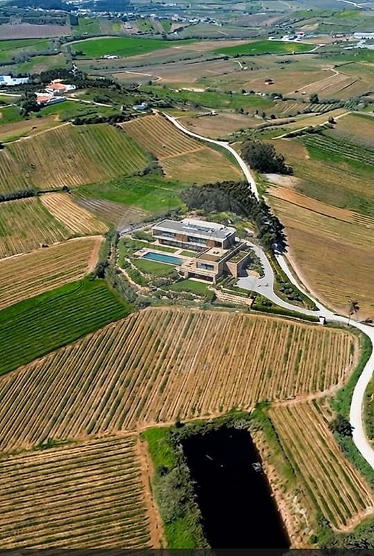 Terreno à venda em Torres Vedras