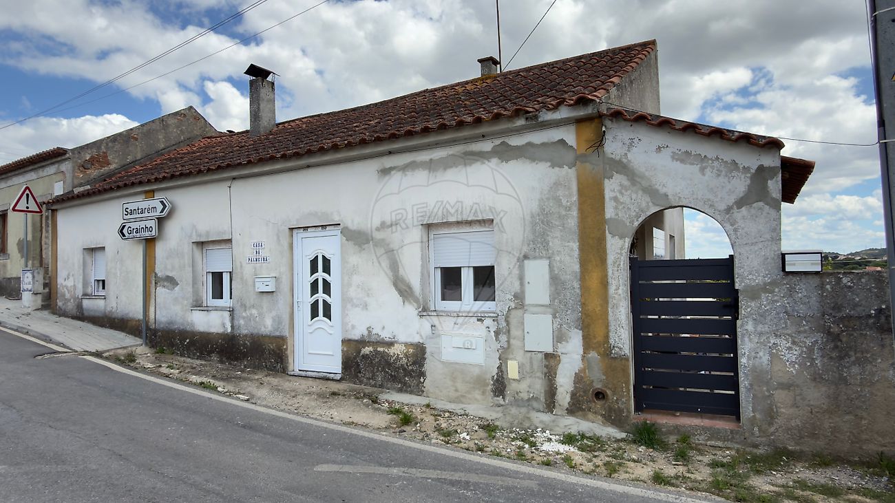Moradia T5 à venda em Santarém