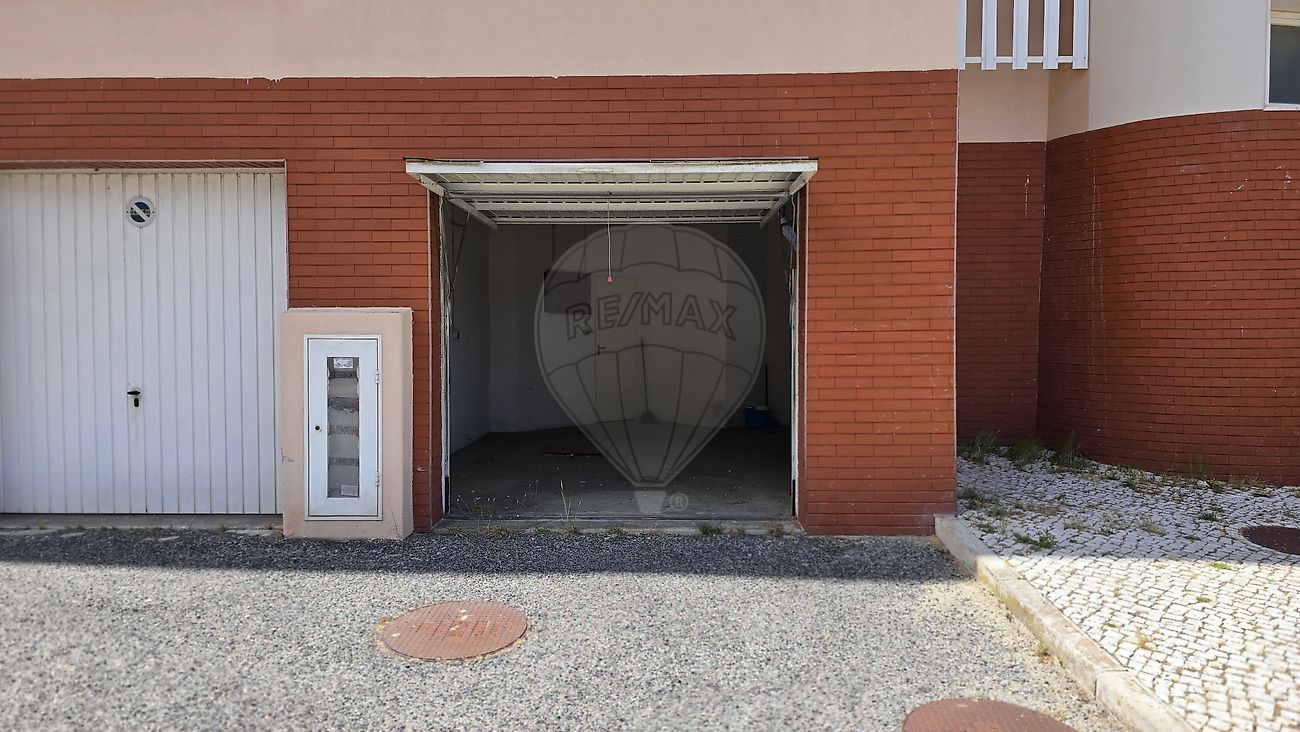 Garagem - Vialonga, Vila Franca de Xira, Lisboa