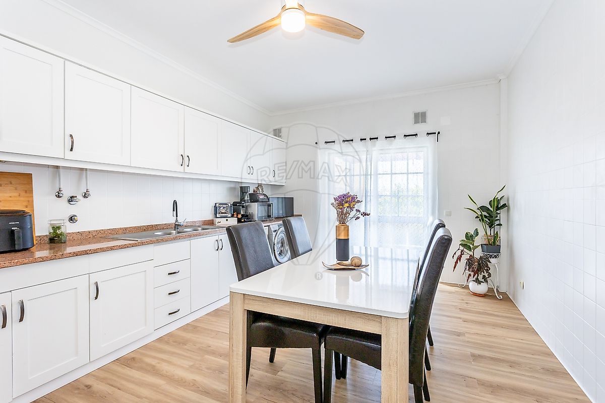 Apartamento - Samora Correia, Benavente, Santarém