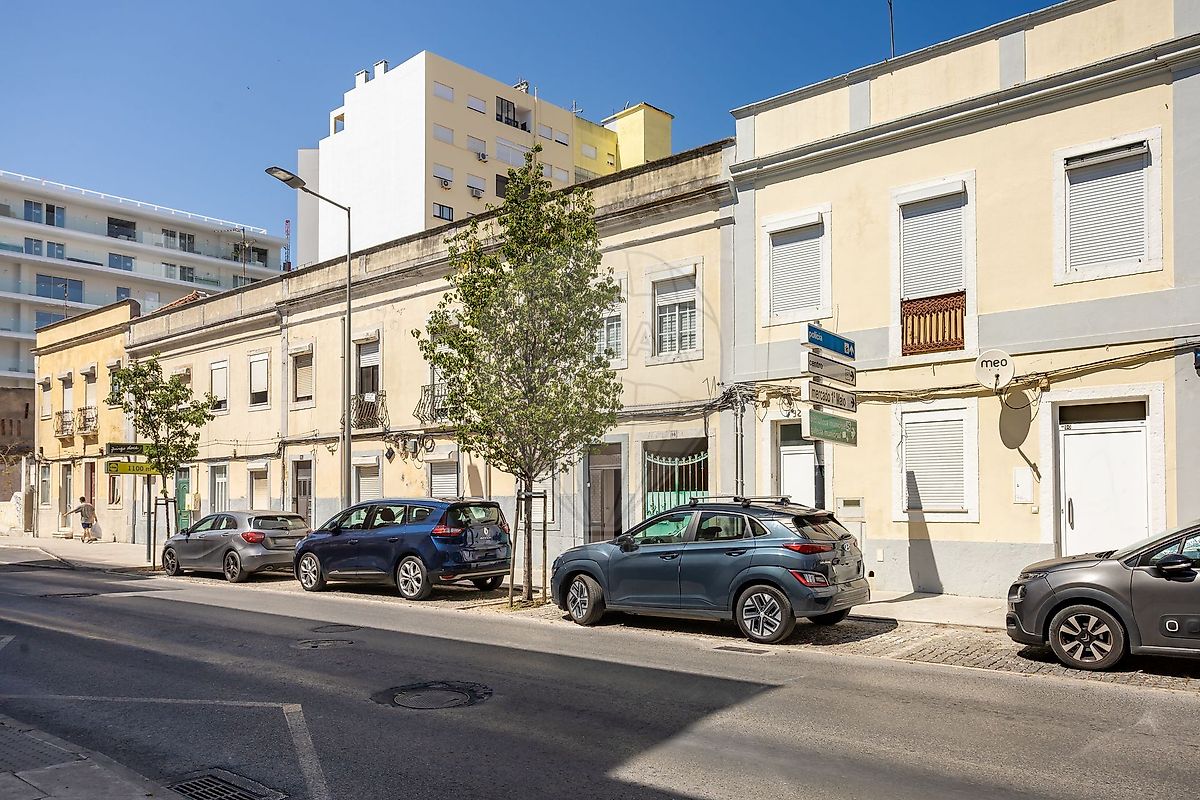 Apartamento T4 à venda em Barreiro