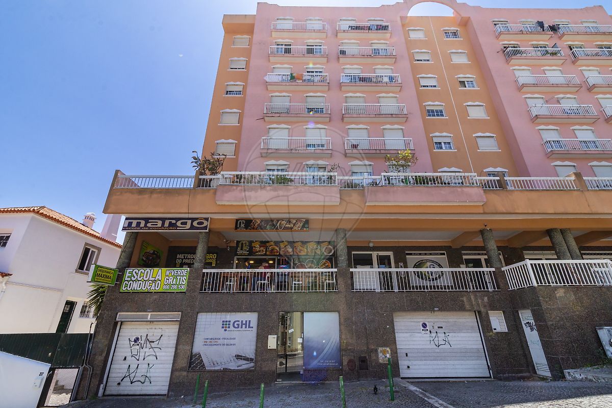 Apartamento à venda em Sintra