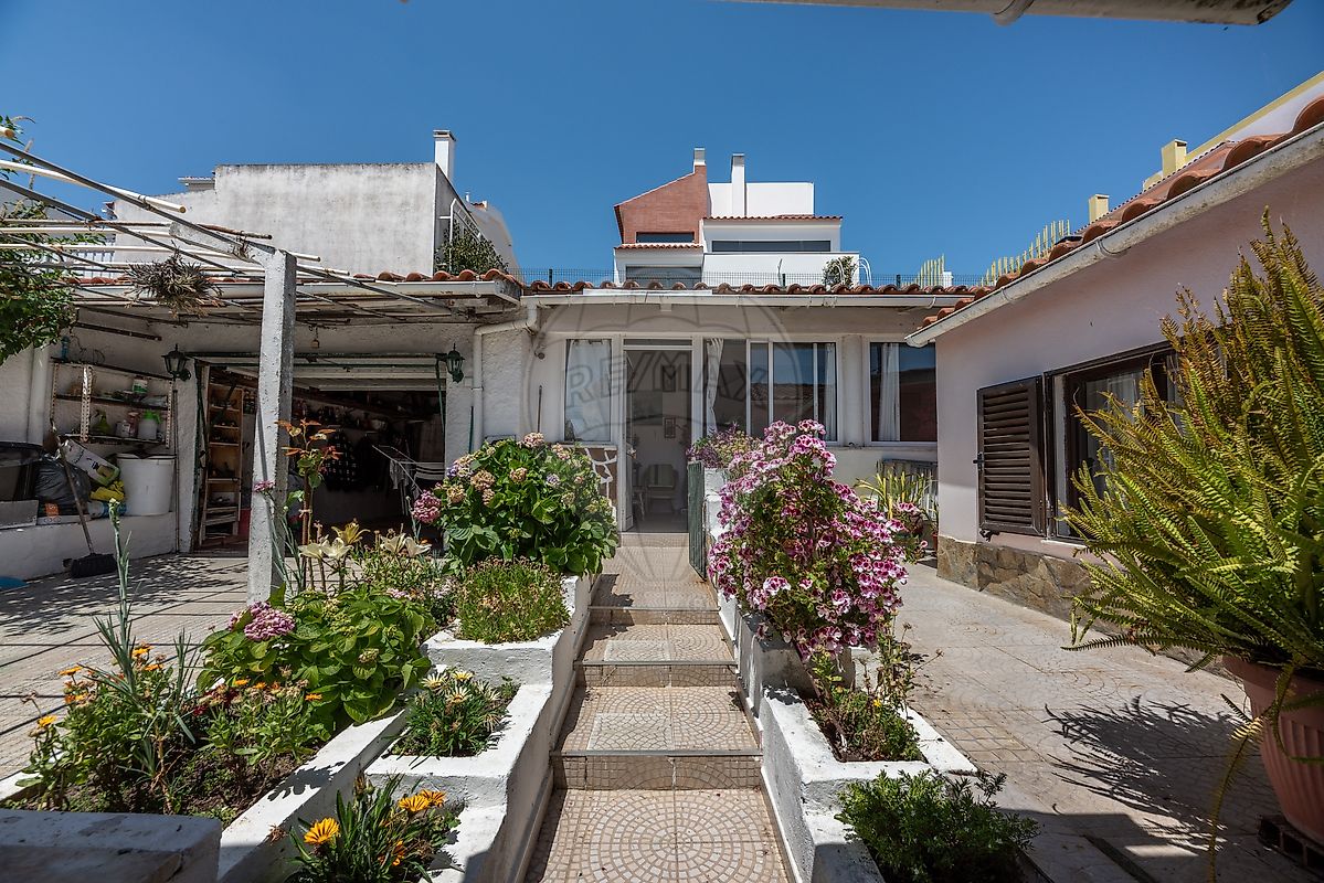 Apartamento T2 à venda em Almada