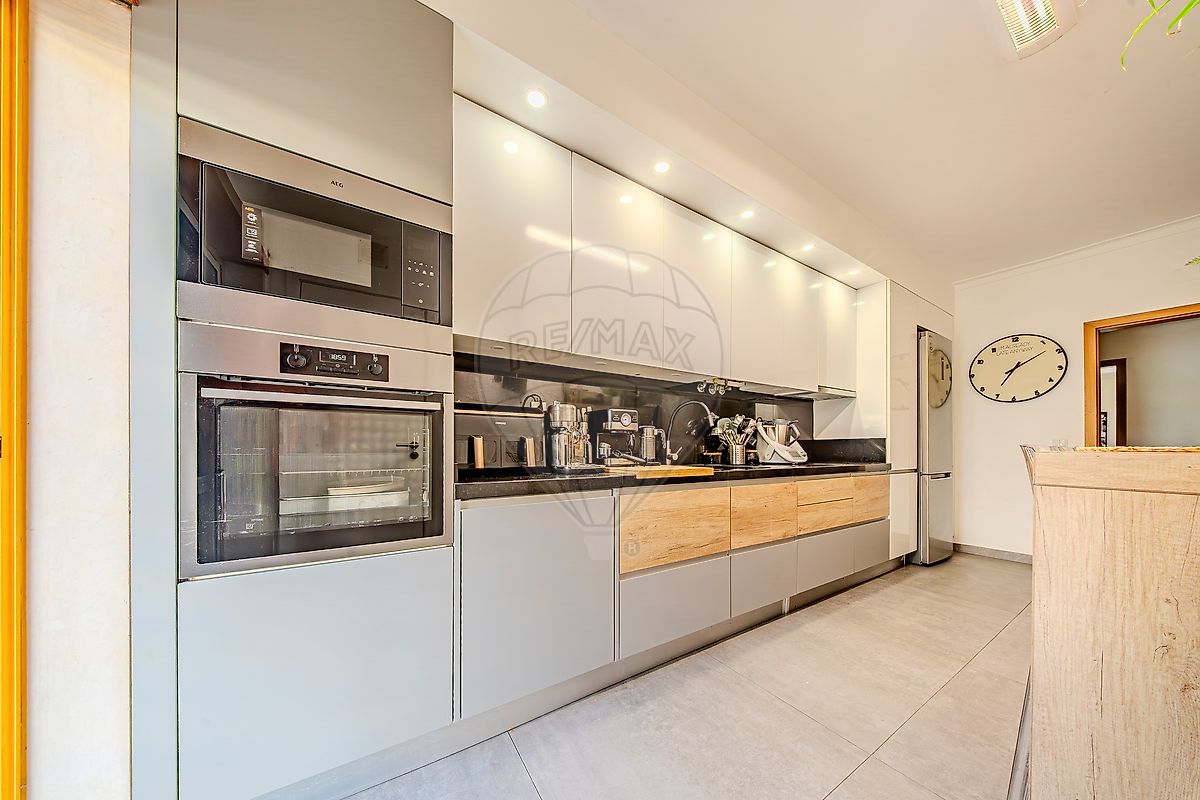 Apartamento T4 à venda em Lisboa