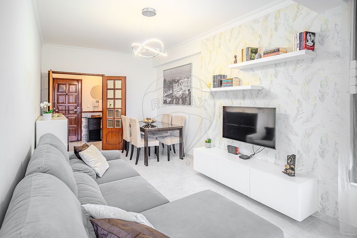 Apartamento T1 à venda em Amadora