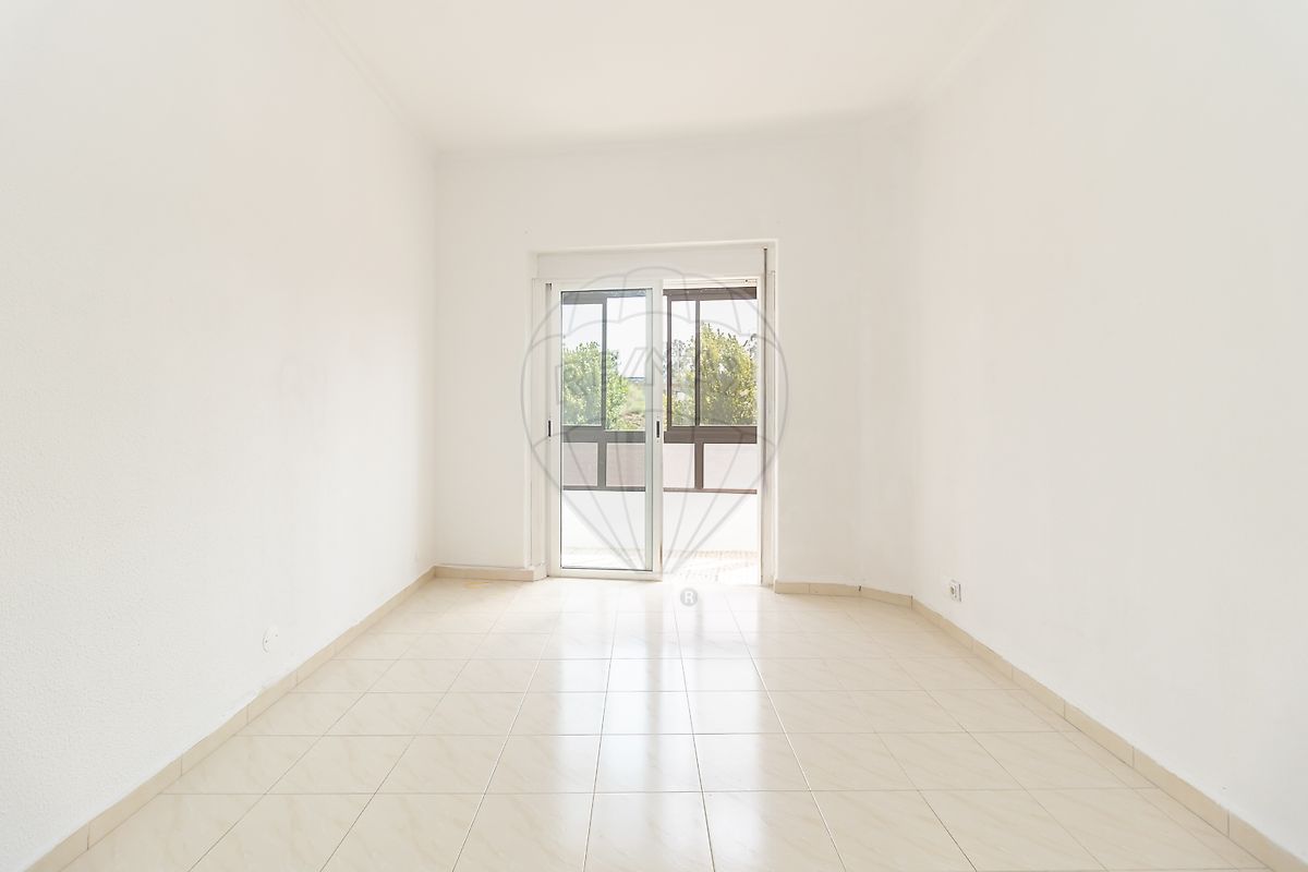 Apartamento T2 à venda em Seixal
