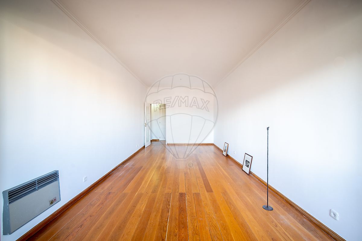 Apartamento T3 à venda em Lisboa