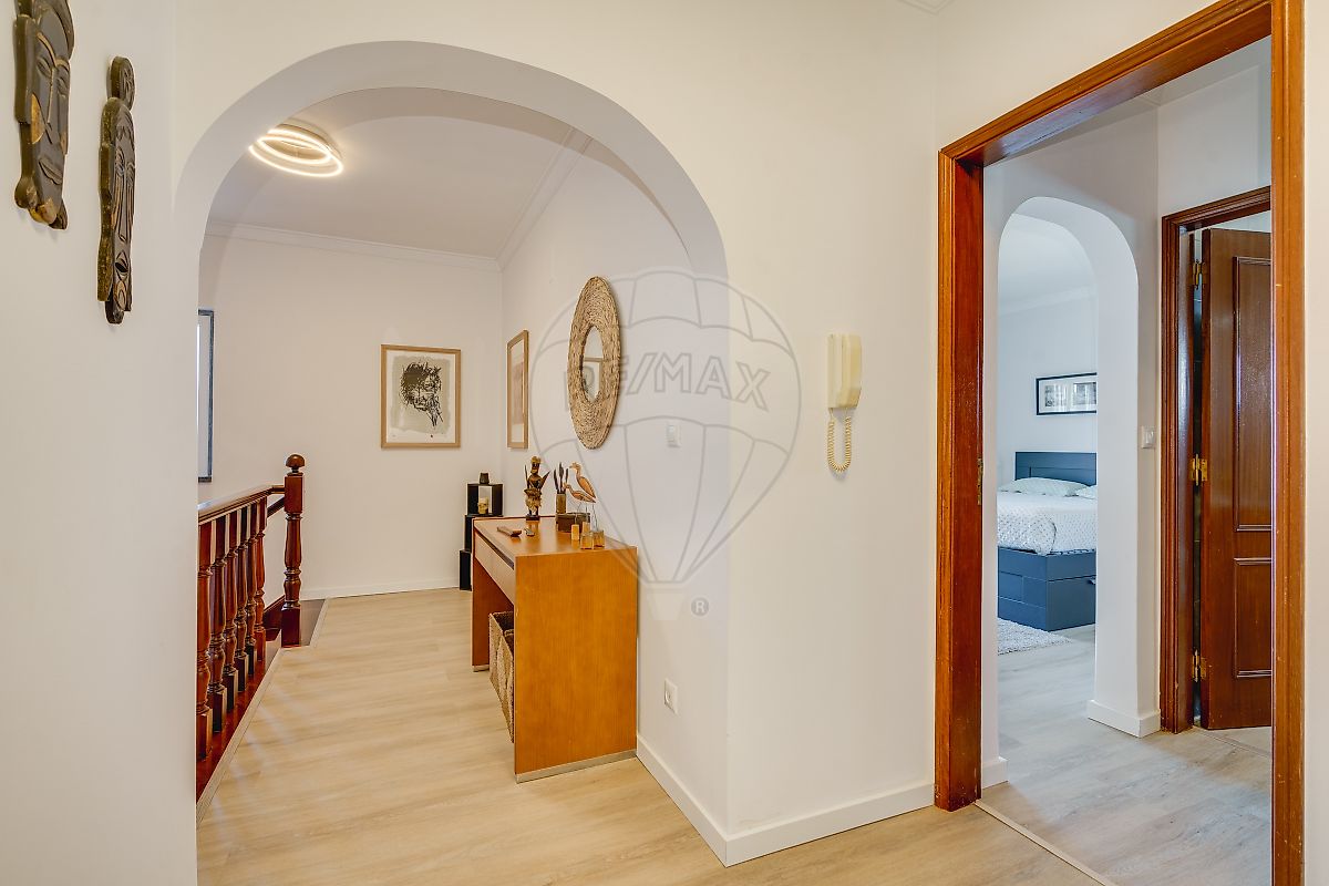 Moradia T4 à venda em Fernão Ferro, Seixal — foto 16