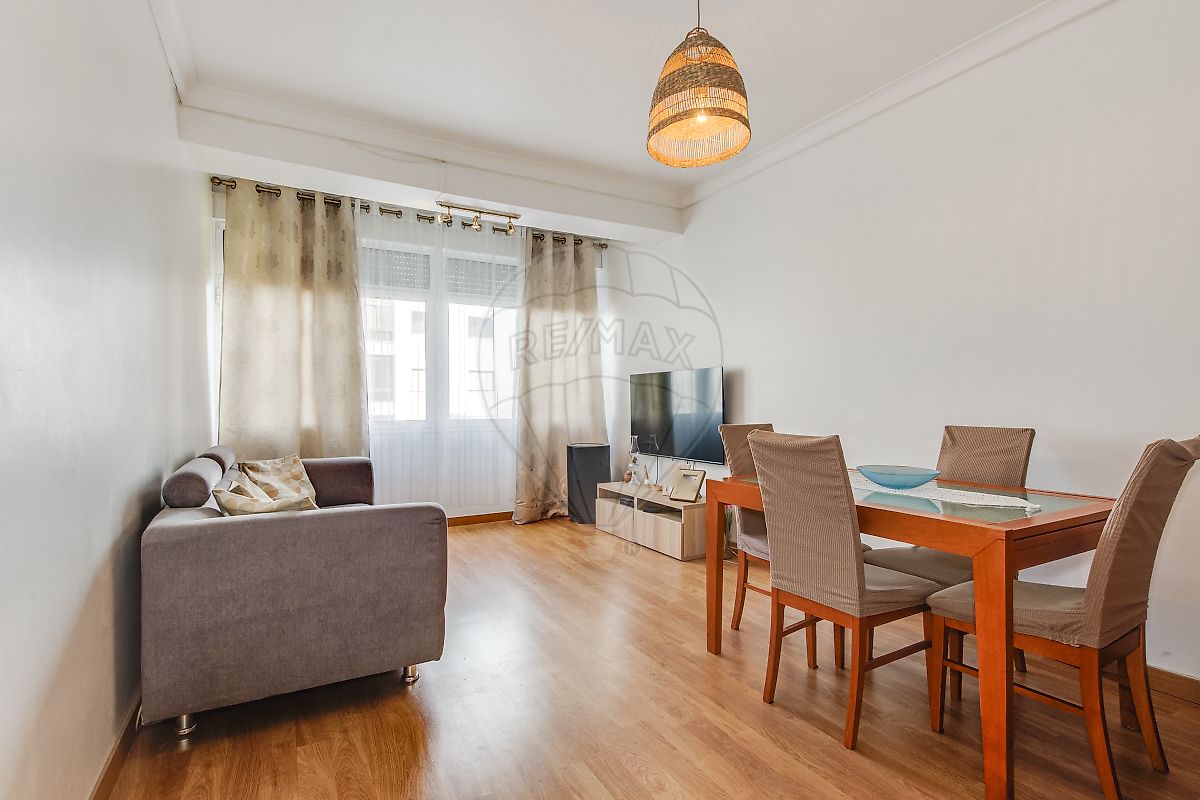 Apartamento T3 à venda em Sintra