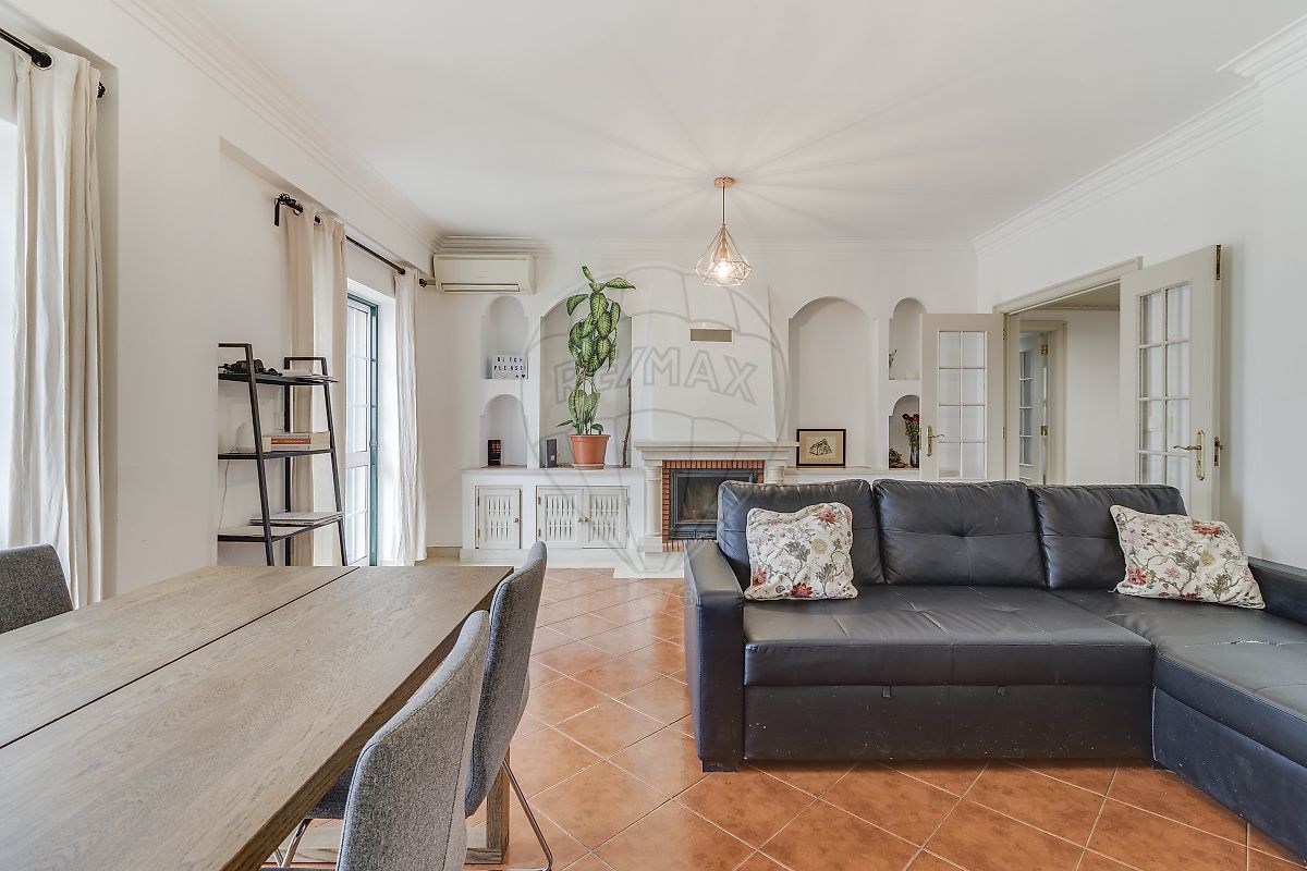 Apartamento T3 à venda em Alenquer