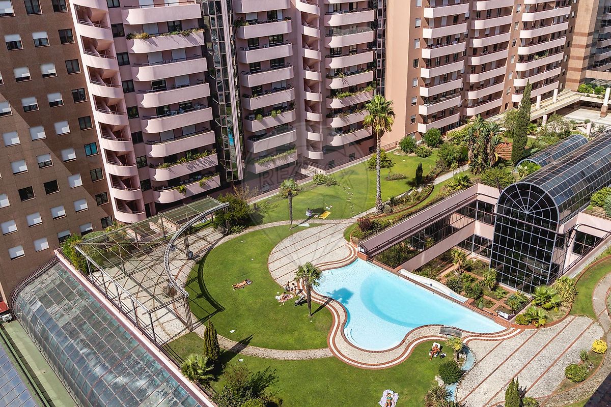 Apartamento T4 à venda em Lisboa