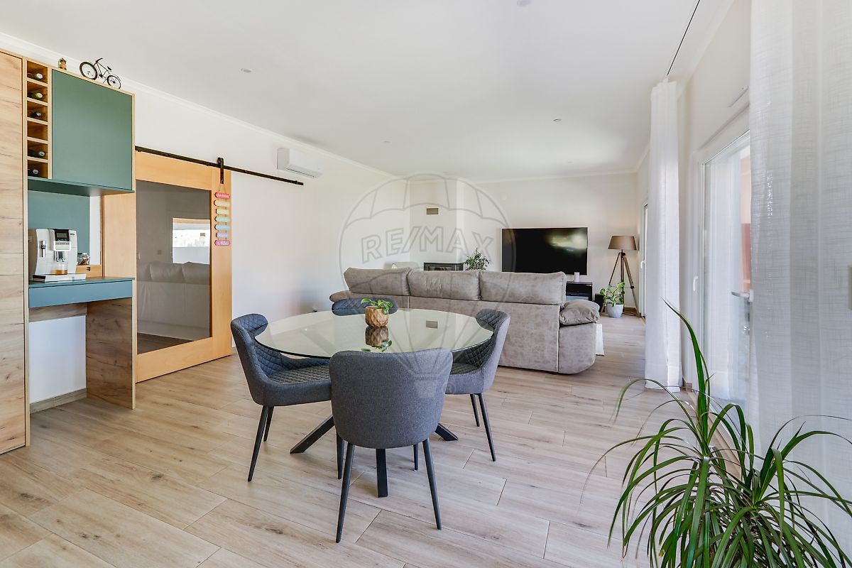 Apartamento T4 à venda em Salvaterra de Magos