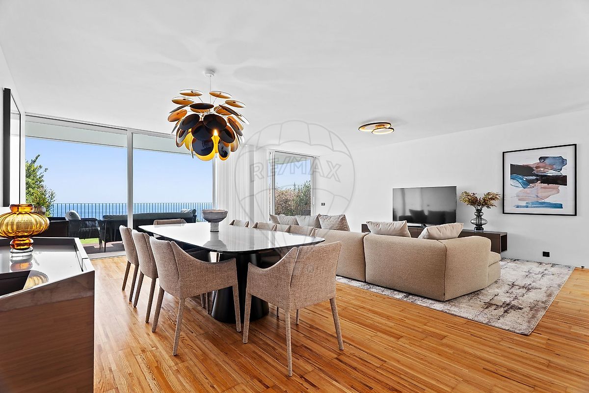Apartamento T3 à venda em Funchal