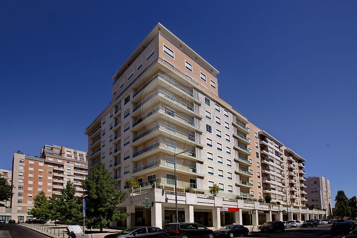 Apartamento T3 para arrendar em Lisboa