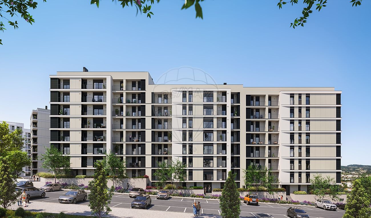 Apartamento T3 à venda em Loures