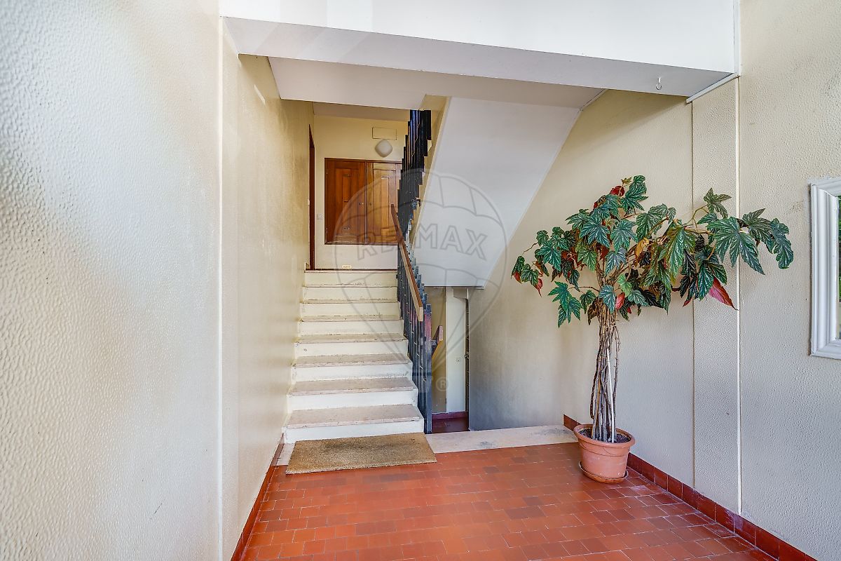 Apartamento T3 à venda em Santo António dos Cavaleiros e Frielas, Loures — foto 19
