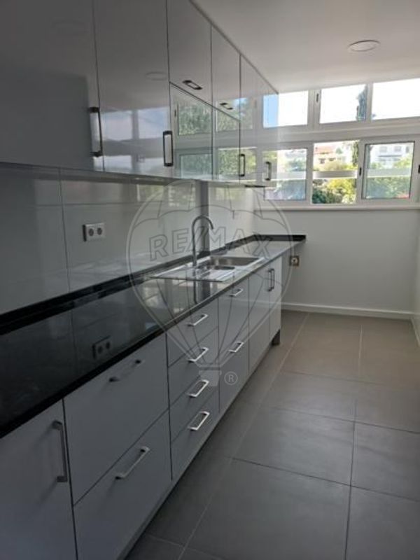 listing 120631147-82 picture-0