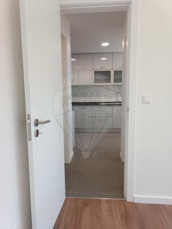 listing 120631147-82 picture-0