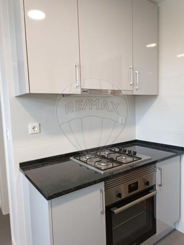 listing 120631147-82 picture-0