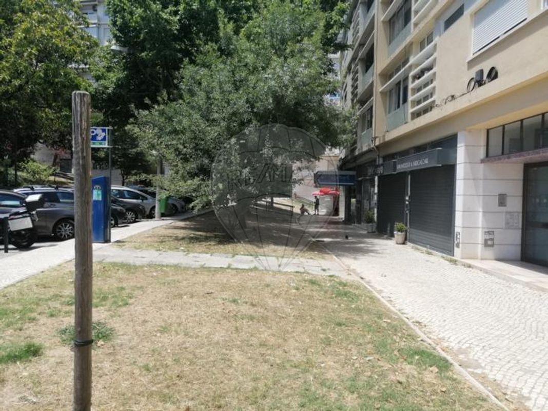 listing 120631147-82 picture-0