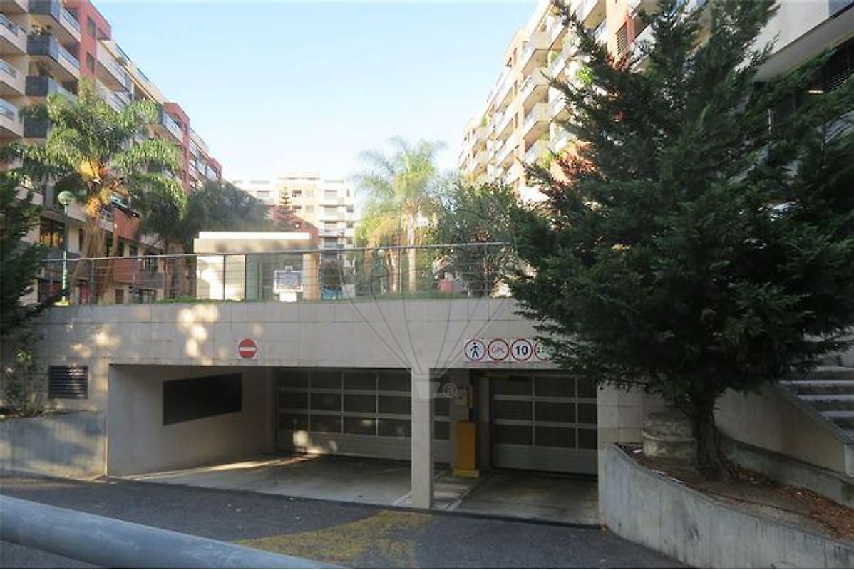 Apartamento T0 em Algés, Linda-a-Velha e Cruz Quebrada-Dafundo 4