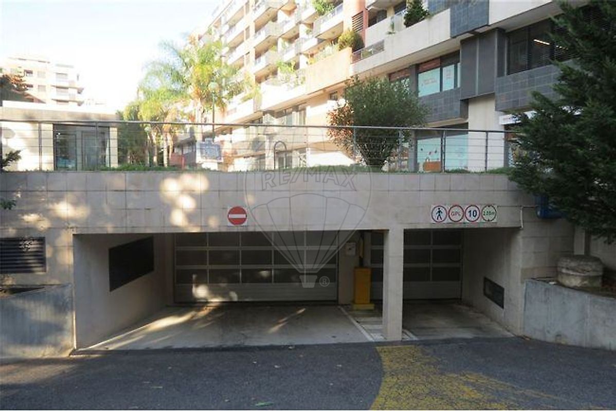 Apartamento T0 em Algés, Linda-a-Velha e Cruz Quebrada-Dafundo 3