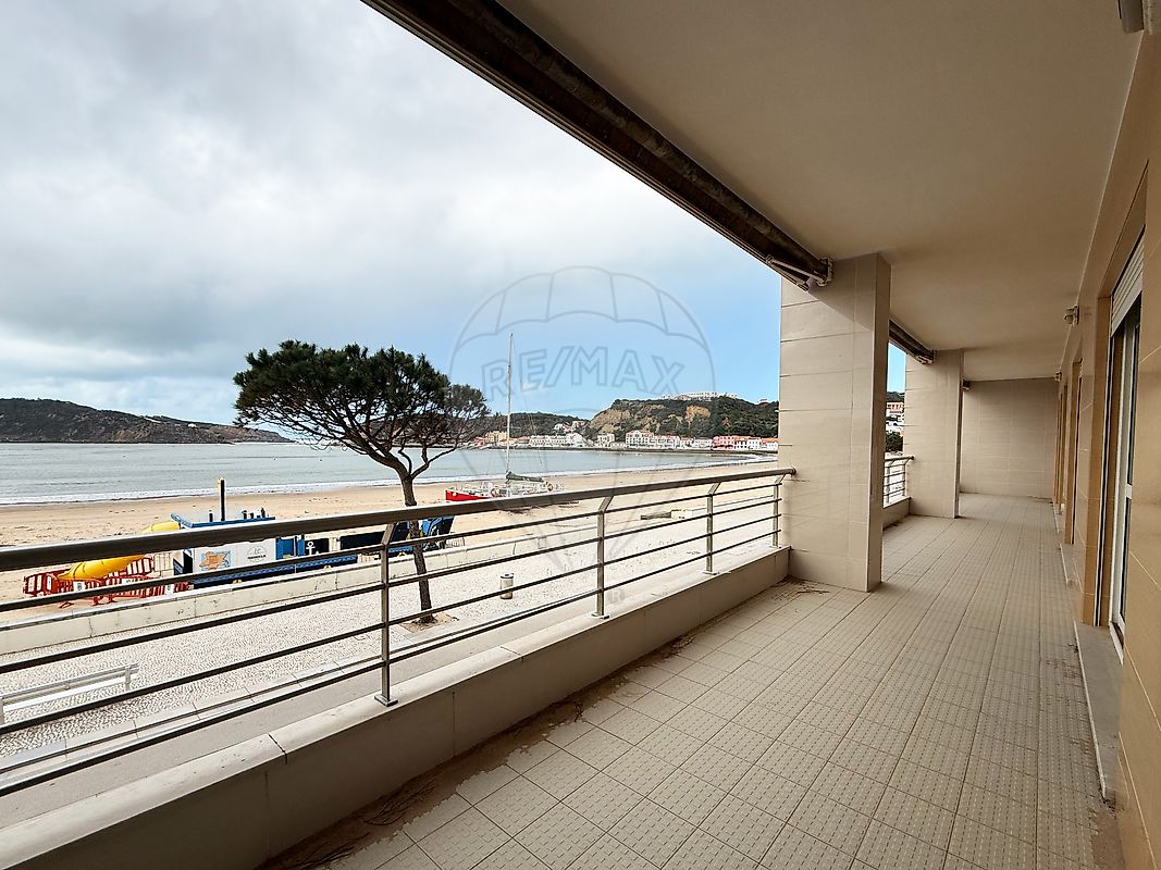 Apartamento T3 à venda em Alcobaça