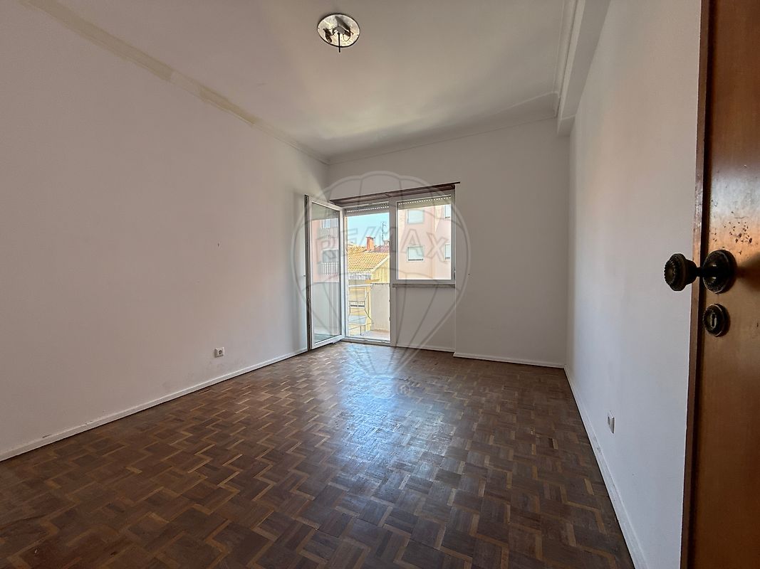 Apartamento T2 à venda em Massamá e Monte Abraão, Sintra — foto 6