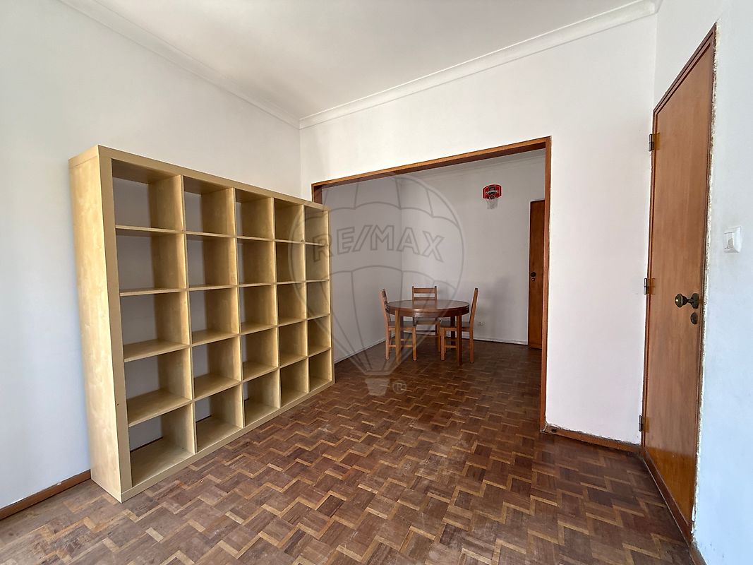 Apartamento T2 à venda em Massamá e Monte Abraão, Sintra — foto 4