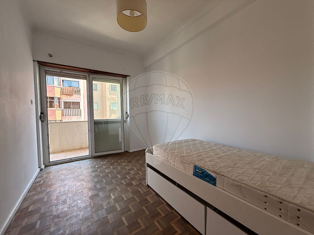 Apartamento T2 à venda em Massamá e Monte Abraão, Sintra — foto 8