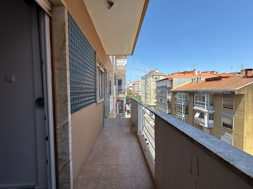 Apartamento T2 à venda em Massamá e Monte Abraão, Sintra — foto 10
