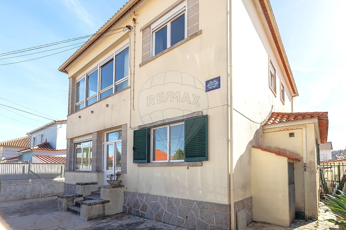 Apartamento T7 à venda em Sintra