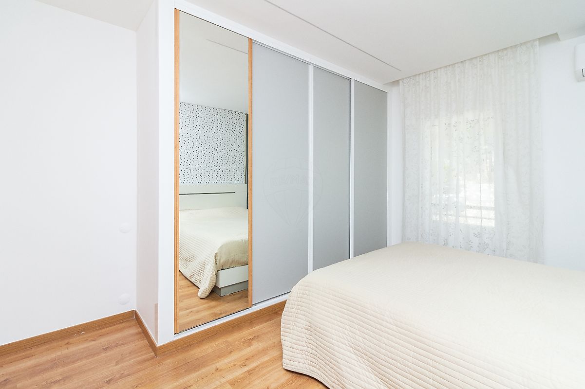 listing 120681028-2045 picture-0