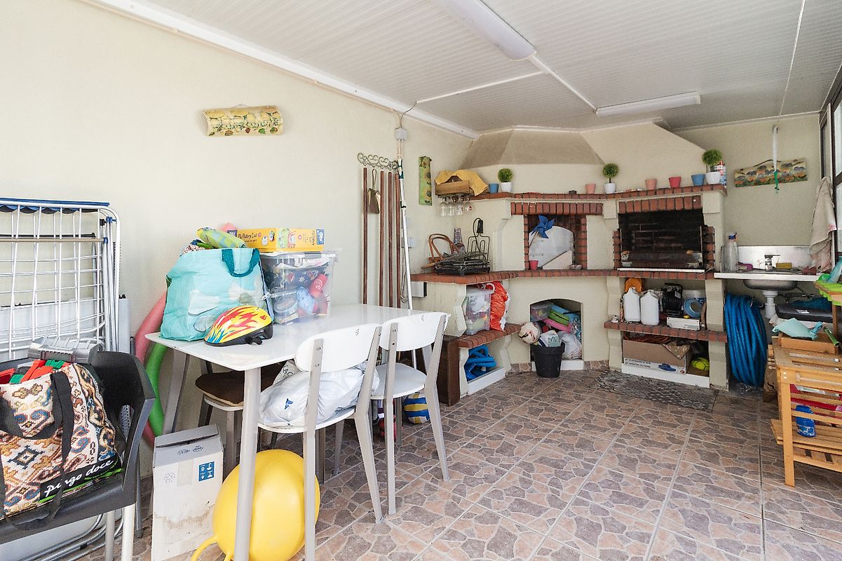 listing 120681028-2045 picture-0