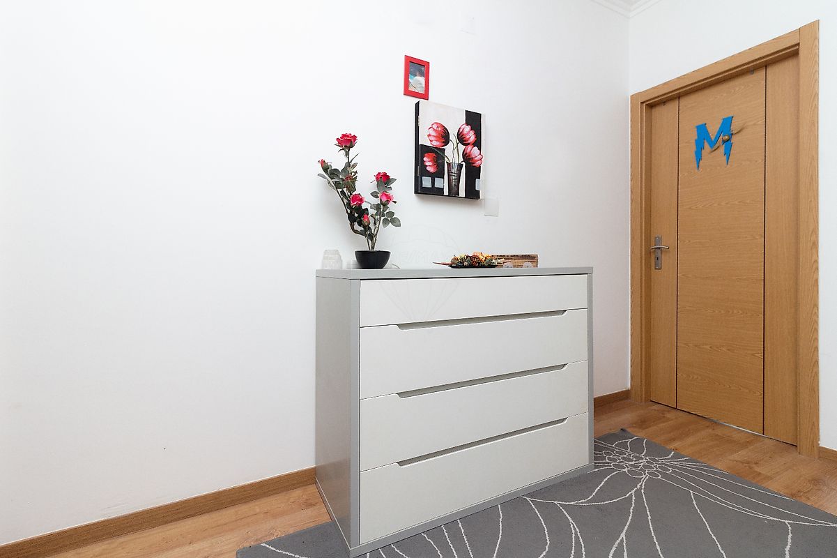 listing 120681028-2045 picture-0