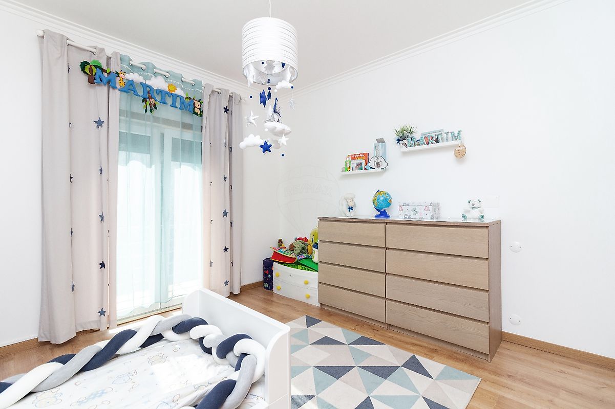 listing 120681028-2045 picture-0